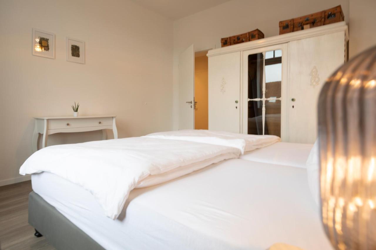 Jaybnb - Apartment Direkt Am Hafen Mit Terrasse Und Uhd Tv Dortmund Kültér fotó