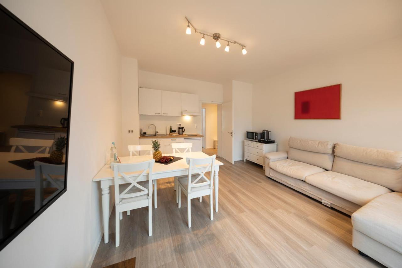 Jaybnb - Apartment Direkt Am Hafen Mit Terrasse Und Uhd Tv Dortmund Kültér fotó